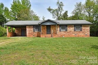 Building Photo - 1715 Cloudburst Cir