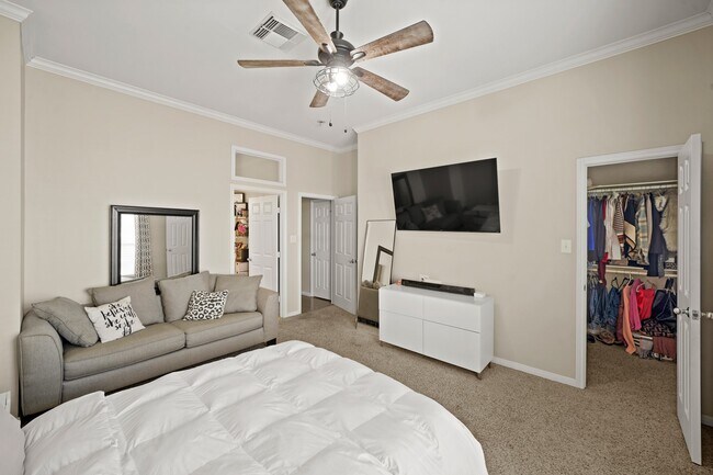 Building Photo - 2605 W Dallas St