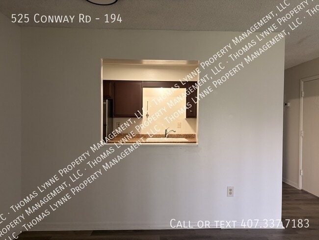 Building Photo - 525 Conway Rd