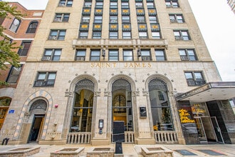 Building Photo - 444 W. St. James Pl.