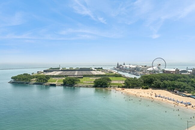 Building Photo - 680 N Lake Shore Dr