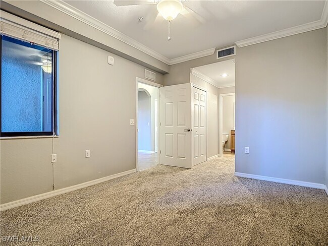 Building Photo - 9826 Giaveno Cir