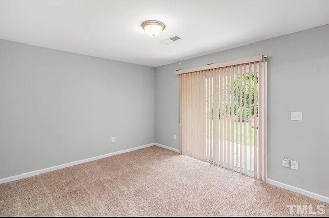 Building Photo - 4039 Sykes St