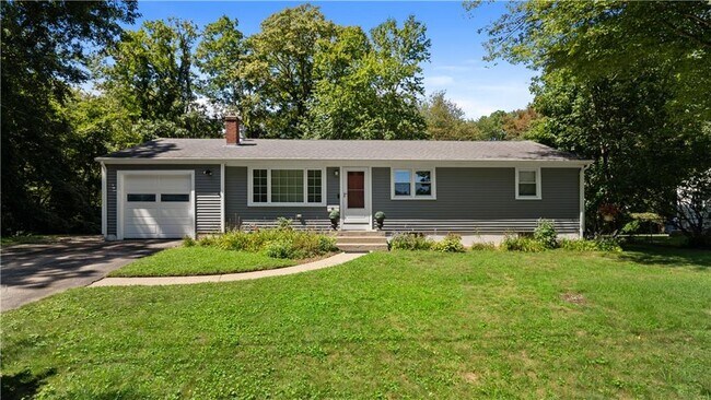 Building Photo - 40 Sachem Rd