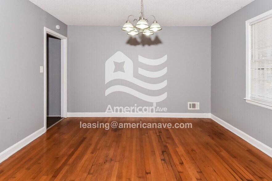 Building Photo - 135 Latonea Dr