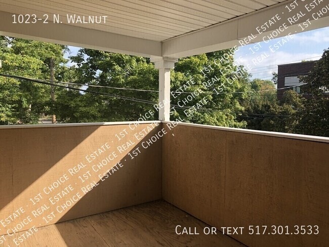 Building Photo - 1023-2 N. Walnut-