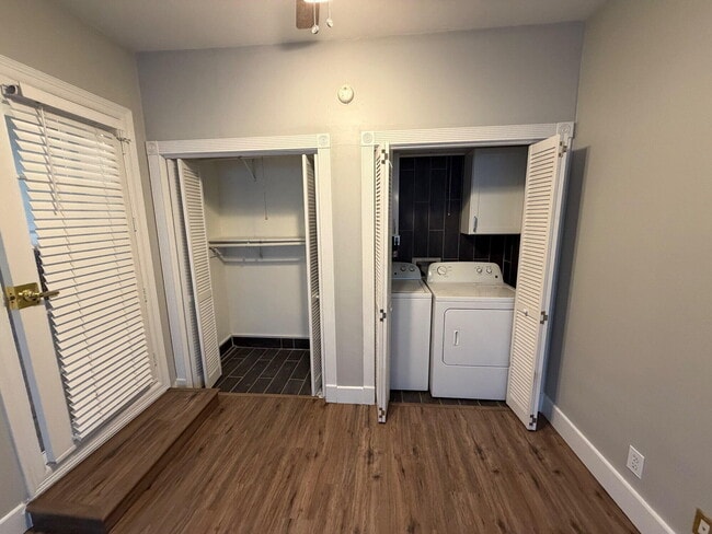 Building Photo - 2703 30th St