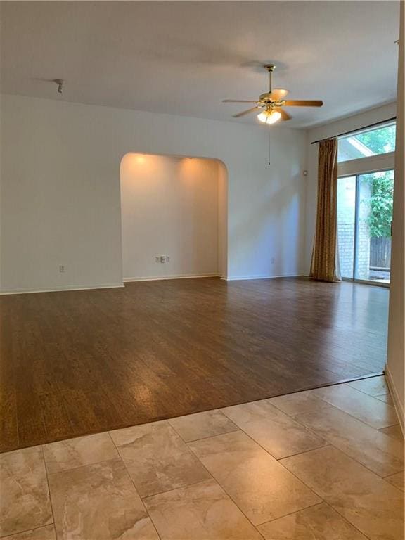 Building Photo - 5836 Lomita Verde Cir