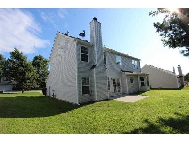 Building Photo - 3458 Hill Pond Dr NE