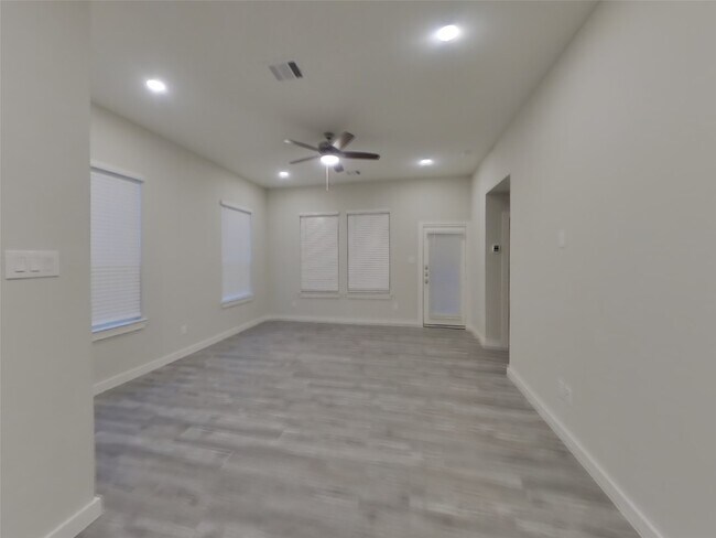 Building Photo - 22703 Terrazzo Dr