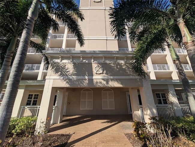 Building Photo - 7070 Key Haven Rd