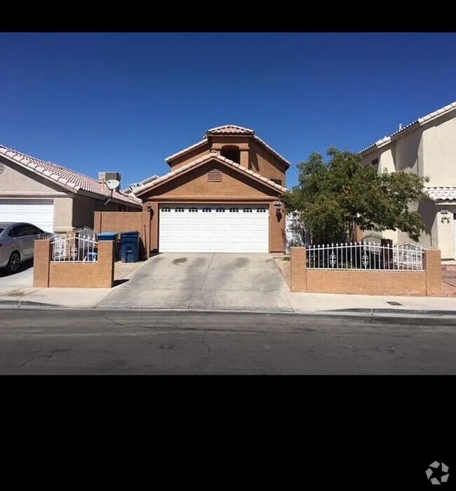 Building Photo - 4226 Dobson Dr