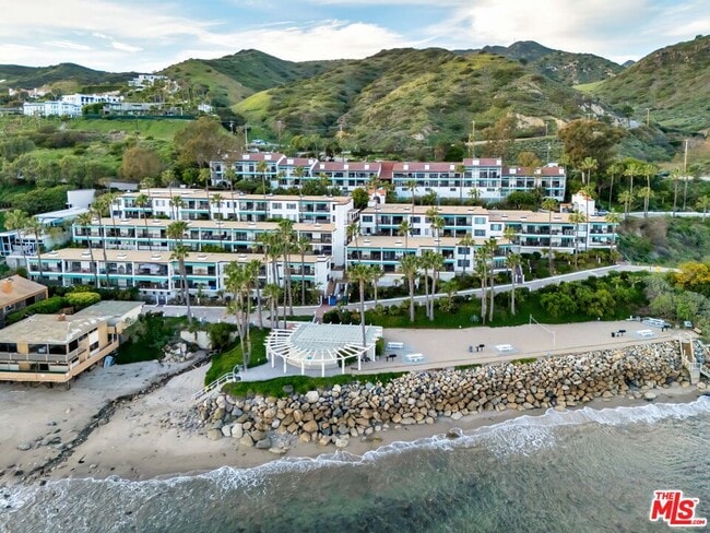 Building Photo - 26664 Seagull Way