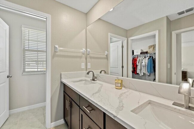 Building Photo - 5517 Appleton Shore Dr