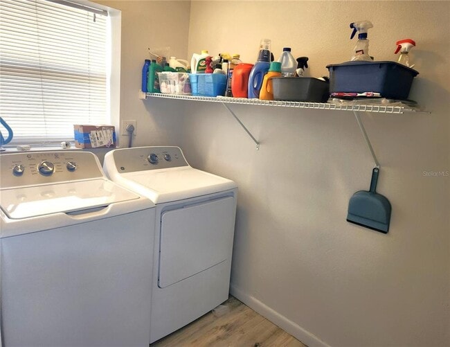 Building Photo - 5901 Bahia Del Mar Cir N