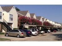 Building Photo - 9601 Forest