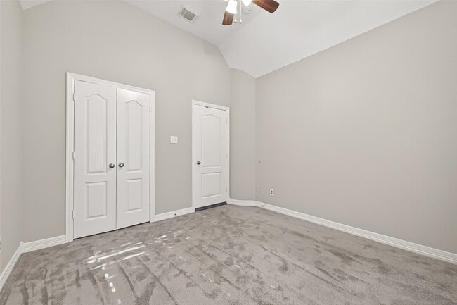 Building Photo - 22718 Emily Park Ln