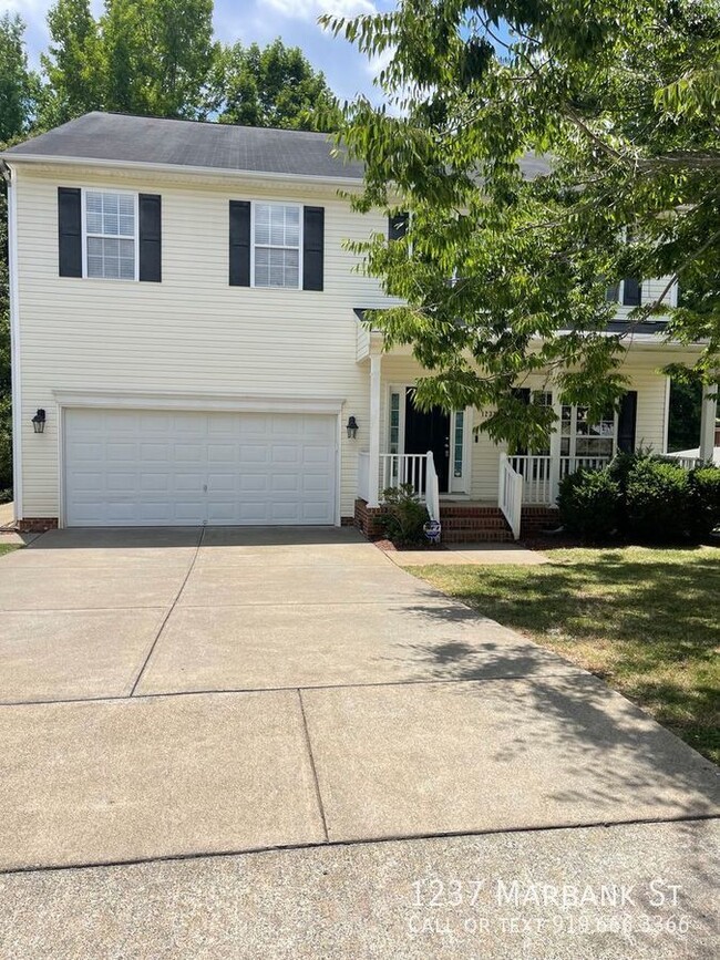 Primary Photo - 1237 Marbank St