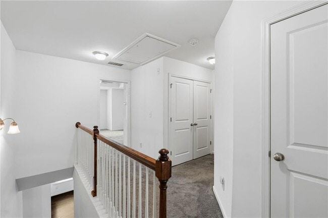 Building Photo - 4987 Longview Walk