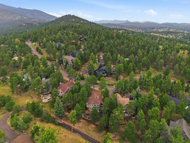 Building Photo - 29972 Troutdale Ridge Rd