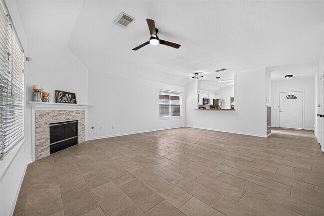 Building Photo - 3118 Aylesworth Ct