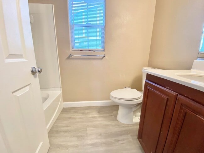Building Photo - STUNNING 2 STORY HOME 3 BEDROOM 2.5 BATH W/ ONE CAR GARAGE IN A GATED COMMUNITY!