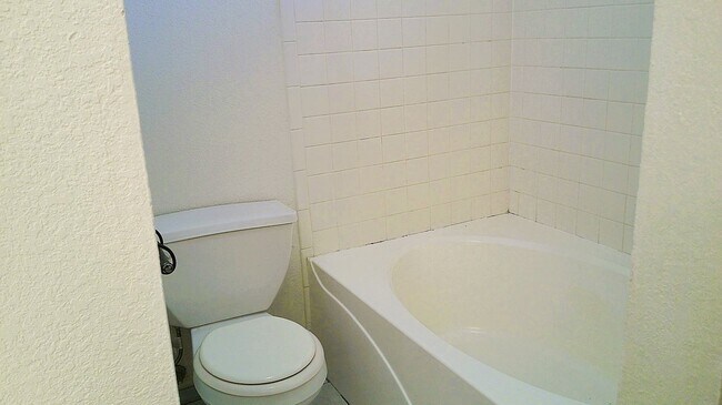 Building Photo - Gorgeous Single Level Westside Home With R...