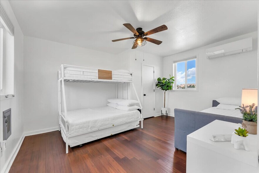 Building Photo - 5445 Tannerwood Dr