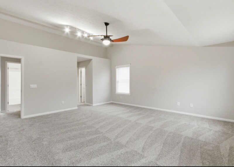 Building Photo - 10870 Balfour Dr