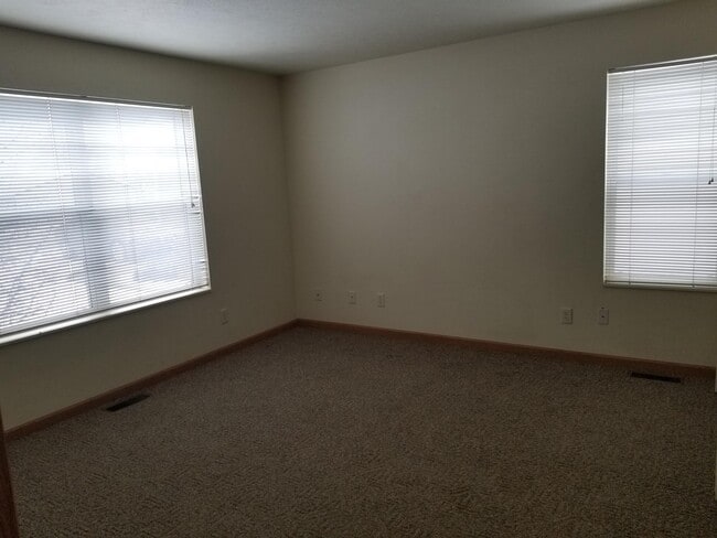 Building Photo - 808 N 3rd Ave