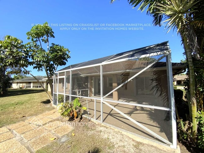 Building Photo - 157 Waterway Rd