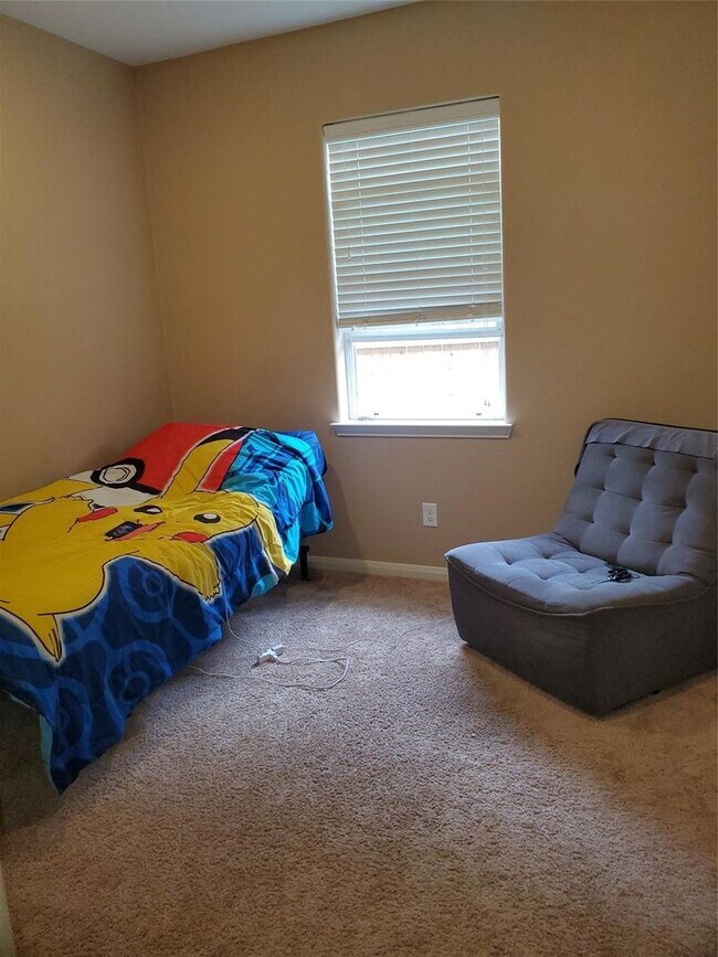 Building Photo - A beautifully maintained, smart-ready four-bedroom home in Stone Creek Ranch with modern finishes...