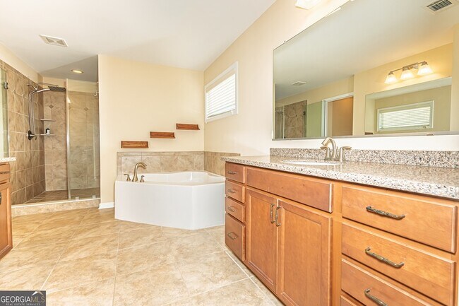 Building Photo - 4355 Griffin Trail Way