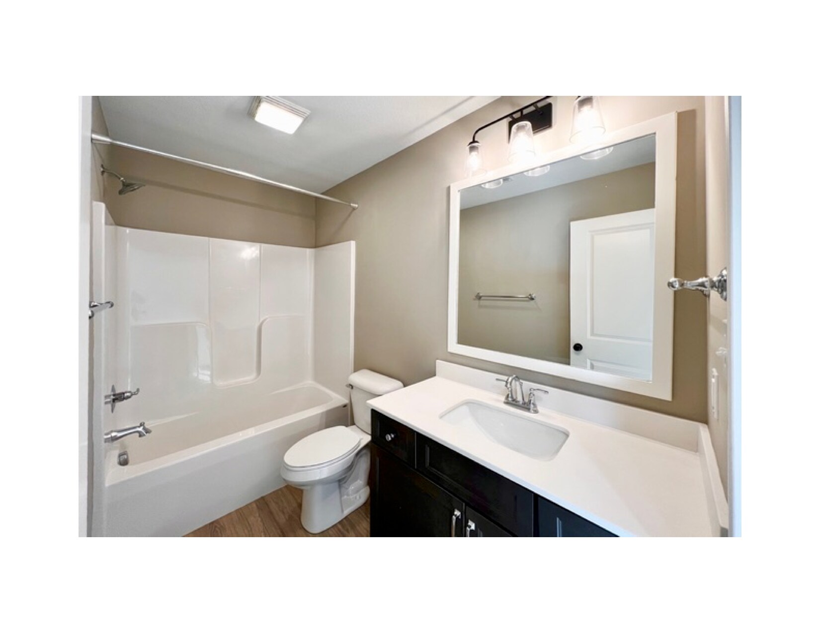 Building Photo - 9024 Kirkhaven Ln