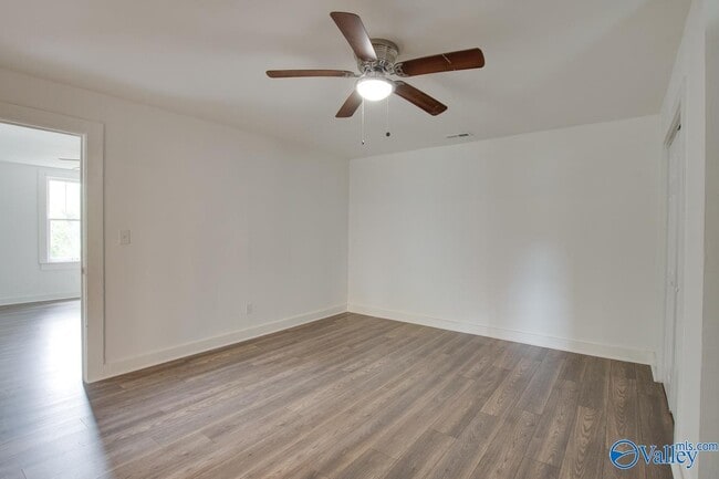 Building Photo - 3503 Dubose St SW