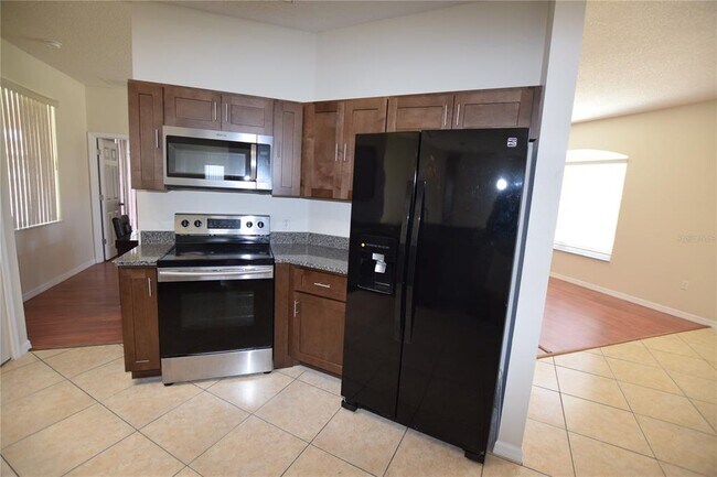 Building Photo - 510 Bromley Ct