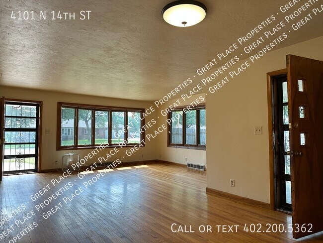 Building Photo - 4101 N 14th St