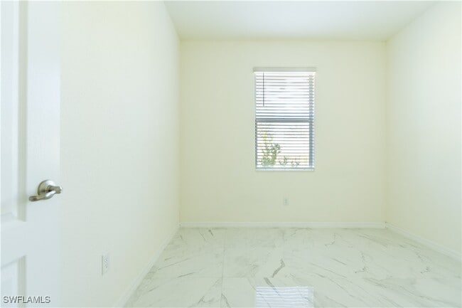 Building Photo - 3669 Crimson Ln