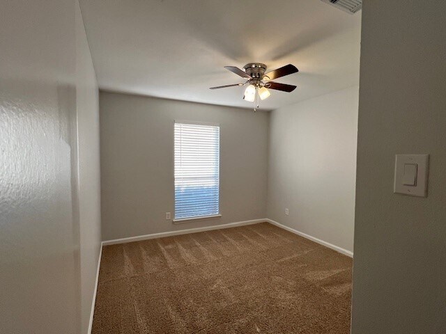 Building Photo - 1111 Park Wind Dr