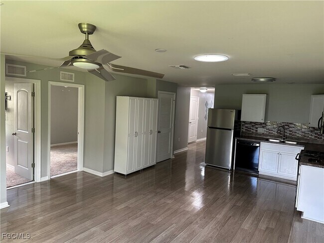 Building Photo - 9191 Aegean Cir