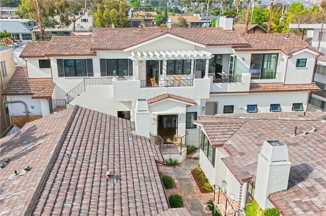 Building Photo - 360 Cliff Dr