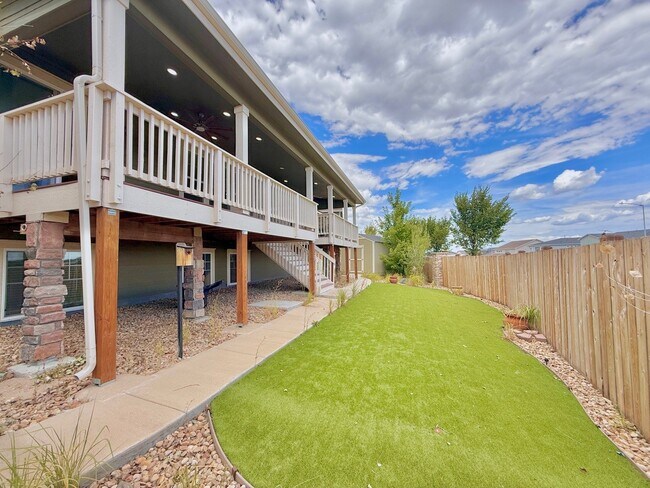 Building Photo - 14034 Hudson Way