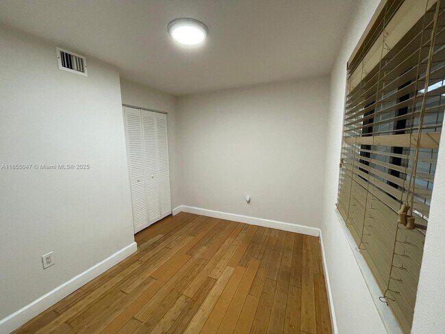 Building Photo - 8275 SW 152nd Ave