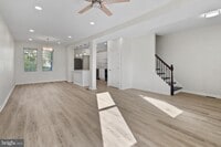 Building Photo - 112 N Hilton St