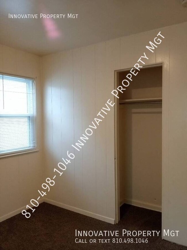 Building Photo - 2106 E Bristol Rd