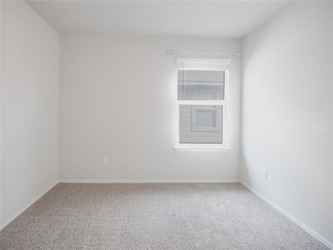 Building Photo - 106 Reagor Dr