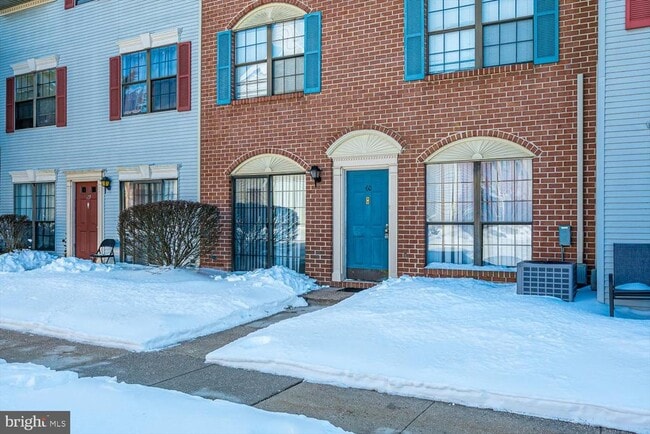 Building Photo - 60 O'Neill Ct