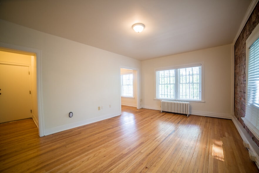 Building Photo - 4201 Locust St