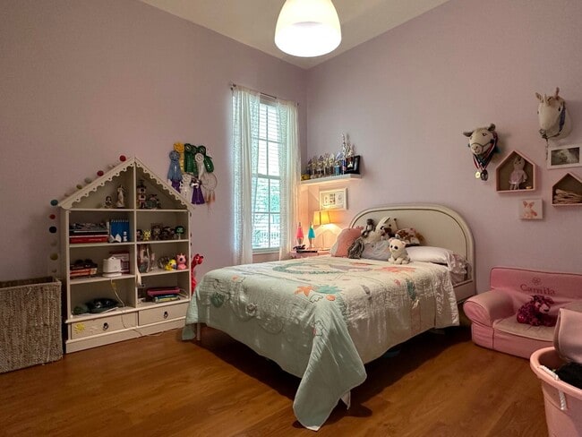 Building Photo - 8455 Belize Pl