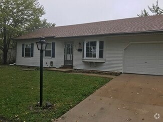 Building Photo - 4452 Churchill Dr S